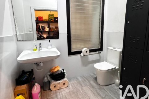 Komerciāls īpašums īrēšanai Vilanova i la Geltru, Barcelona, Spānijā 299 m2 Nr. 188499 - attēls 5