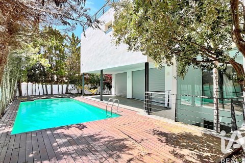 House for rent in Alicante, Spain 7 bedrooms, 750 sq.m. No. 188500 - photo 6