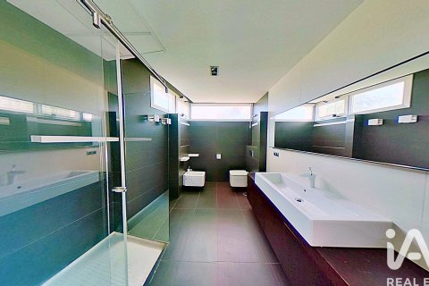 House for rent in Alicante, Spain 7 bedrooms, 750 sq.m. No. 188500 - photo 24