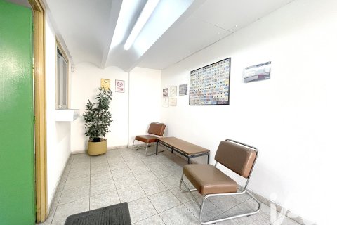Land zur Miete in Sabadell, Barcelona, Spanien 358 m2 Nr. 188501 - Foto 8