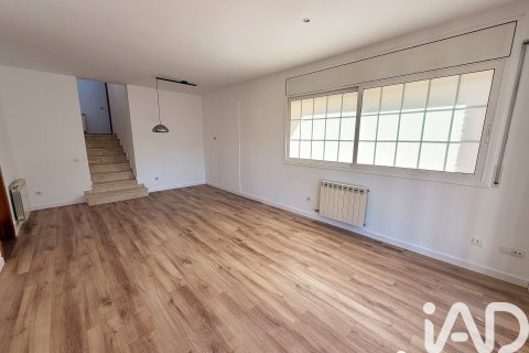Сasa en alquiler en Pallejà, Barcelona, España 2 dormitorios, 120 m2 No. 188497 - foto 13
