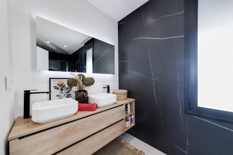 Huvila myytävänä Pilar de la Horadada, Alicante, Espanja, 3 makuuhuonetta, 130 m2 No. 134350 - kuva 13