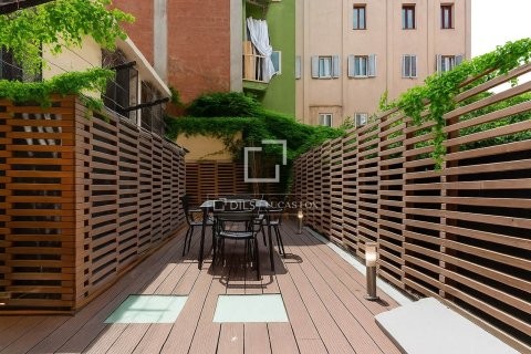Huoneisto Barcelona, Espanja 2 makuuhuonetta, 99 m2 No. 150473