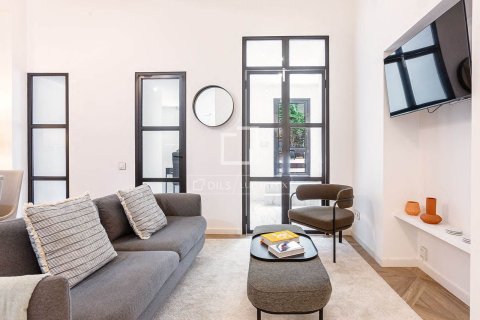 Huoneisto myytävänä Barcelona, Espanja, 2 makuuhuonetta, 99 m2 No. 150473 - kuva 4