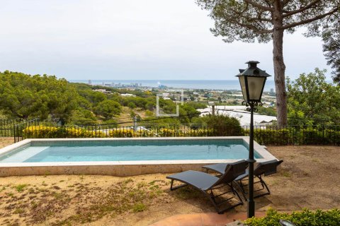 Villa for sale in Cabrils, Barcelona, Spain 4 bedrooms, 292 sq.m. No. 150471 - photo 29