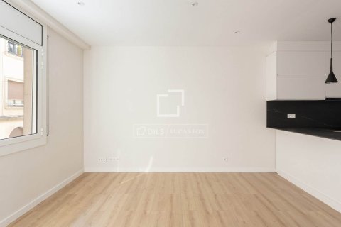 Apartment à vendre à Barcelona, Espagne, 4 chambres, 116 m2 No. 150470 - photo 11