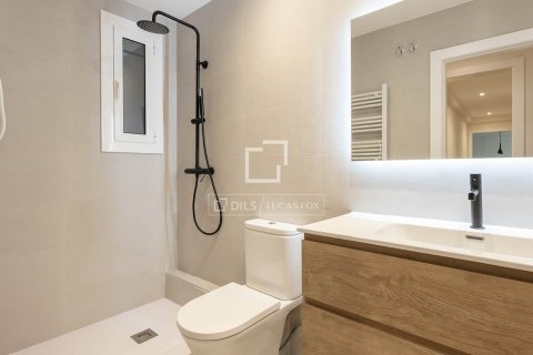 Apartment à vendre à Barcelona, Espagne, 4 chambres, 116 m2 No. 150470 - photo 24