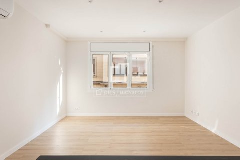 Apartment à vendre à Barcelona, Espagne, 4 chambres, 116 m2 No. 150470 - photo 6