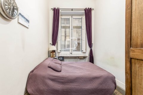 Lägenhet till salu i Barcelona, Spanien 2 sovrum, 85 kvm. Nr. 150468 - foto 22