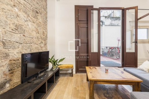 Lägenhet till salu i Barcelona, Spanien 2 sovrum, 85 kvm. Nr. 150468 - foto 6