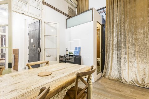 Lägenhet till salu i Barcelona, Spanien 2 sovrum, 85 kvm. Nr. 150468 - foto 11