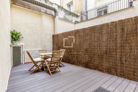 Lägenhet till salu i Barcelona, Spanien 2 sovrum, 85 kvm. Nr. 150468 - foto 29