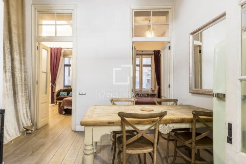 Lägenhet till salu i Barcelona, Spanien 2 sovrum, 85 kvm. Nr. 150468 - foto 10