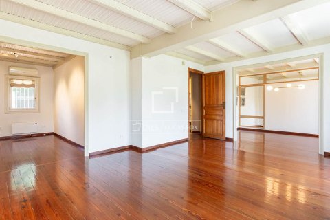 Villa for sale in Barcelona, Spain 4 bedrooms, 234 sq.m. No. 150469 - photo 18