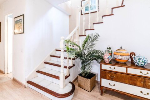 Villa à vendre à Sitges, Barcelona, Espagne, 5 chambres, 376 m2 No. 150472 - photo 9