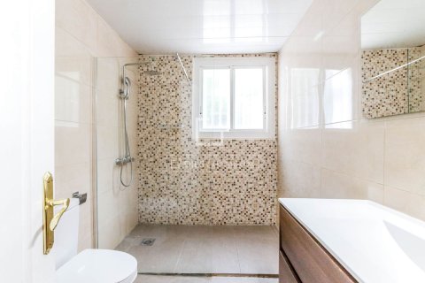 Villa à vendre à Sitges, Barcelona, Espagne, 5 chambres, 376 m2 No. 150472 - photo 15