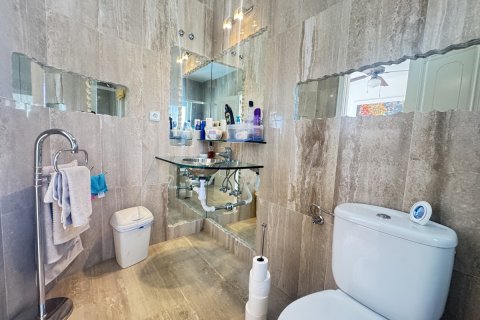 Продажа виллы в Аликанте, Испания 3 спальни, 132м2 №148841 - фото 17