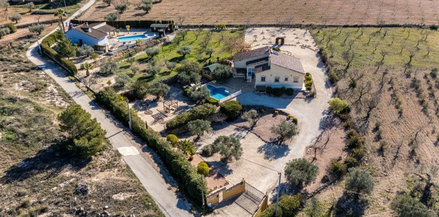 Finca a La Zarza, Murcia, Spagna 3 camere da letto, 222 mq. N° 148840