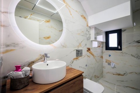 Huvila myytävänä Pilar de la Horadada, Alicante, Espanja, 3 makuuhuonetta, 120 m2 No. 135172 - kuva 21
