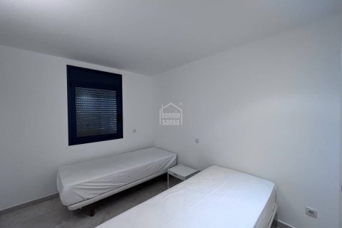 Продажа квартиры в Сьютаделья-де-Менорка, Менорка, Испания 3 спальни, 137м2 №142890 - фото 11