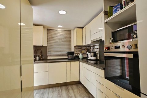 Продажа квартиры в Бендинат, Майорка, Испания 3 спальни, 88м2 №142896 - фото 6