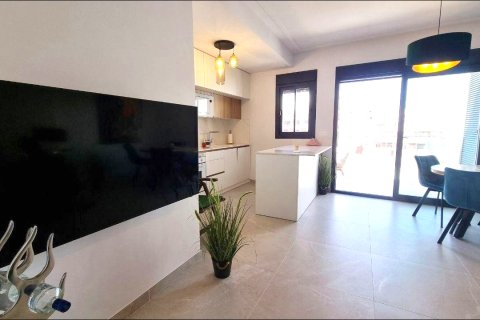 Wohnung zum Verkauf in Torrevieja, Alicante, Spanien 2 Schlafzimmer, 94 m2 Nr. 191625 - Foto 12