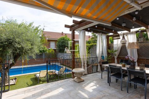 Villa in vendita a Premia De Mar, Barcelona, Spagna 5 camere da letto, 270 mq. N° 150957 - foto 7