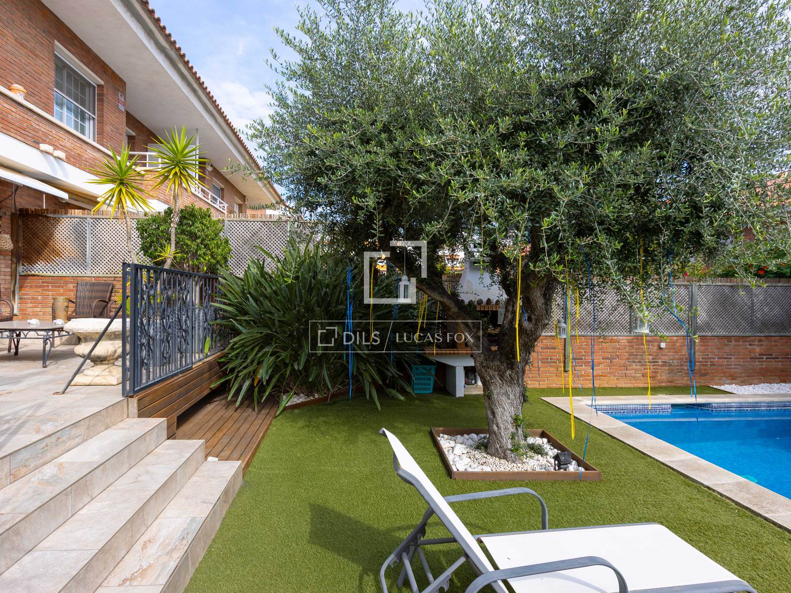 Villa à Premia De Mar, Barcelona, Espagne 5 chambres, 270 m2 No. 150957