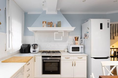 Villa in vendita a Premia De Mar, Barcelona, Spagna 5 camere da letto, 270 mq. N° 150957 - foto 13