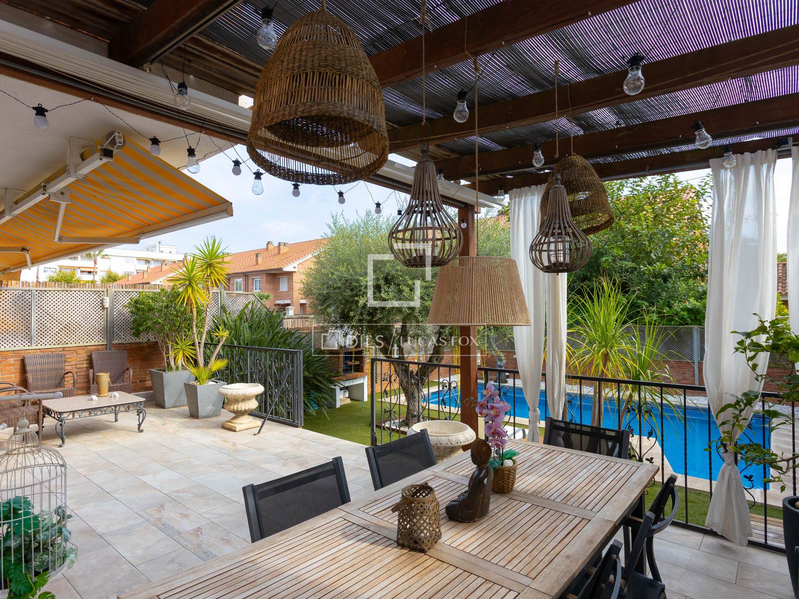 Villa à Premia De Mar, Barcelona, Espagne 5 chambres, 270 m2 No. 150957