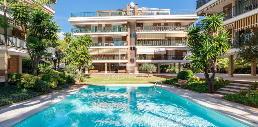 Huoneisto Gava, Barcelona, Espanja 3 makuuhuonetta, 110 m2 No. 150956