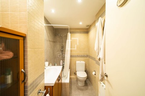 Huoneisto myytävänä Gava, Barcelona, Espanja, 3 makuuhuonetta, 110 m2 No. 150956 - kuva 19