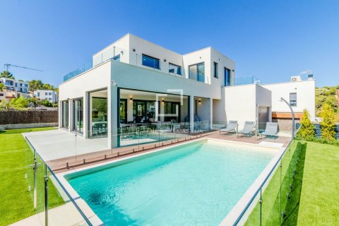 Villa zum Verkauf in Sitges, Barcelona, Spanien 4 Schlafzimmer, 238 m2 Nr. 150955 - Foto 1