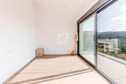 Villa en venta en Sitges, Barcelona, España 4 dormitorios, 212 m2 No. 150952 - foto 19
