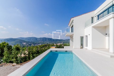 Villa en venta en Sitges, Barcelona, España 4 dormitorios, 212 m2 No. 150952 - foto 5