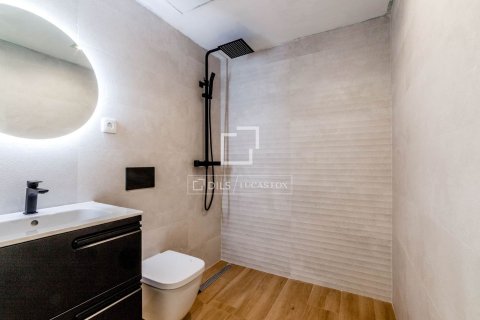 Villa en venta en Sitges, Barcelona, España 4 dormitorios, 212 m2 No. 150952 - foto 16