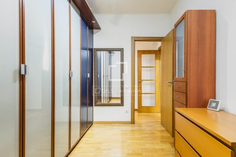 Huoneisto myytävänä Barcelona, Espanja, 3 makuuhuonetta, 100 m2 No. 150953 - kuva 21