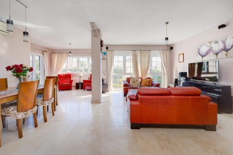 Villa à vendre Orihuela, Alicante, Espagne, 3 chambres, 141 m2 No. 138357 - photo 8