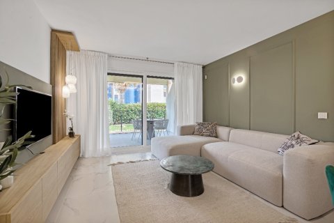 Apartment for sale in Punta Prima, Alicante, Spain 2 bedrooms, 81 sq.m. No. 145731 - photo 14