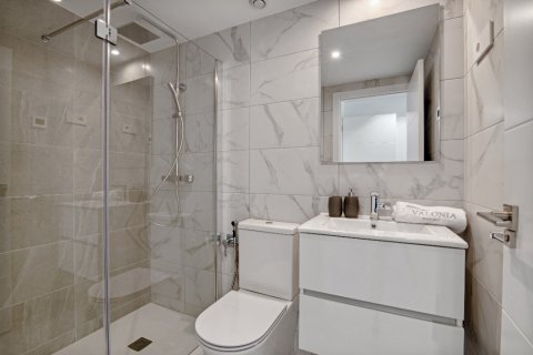 Apartment for sale in Punta Prima, Alicante, Spain 2 bedrooms, 81 sq.m. No. 145731 - photo 22