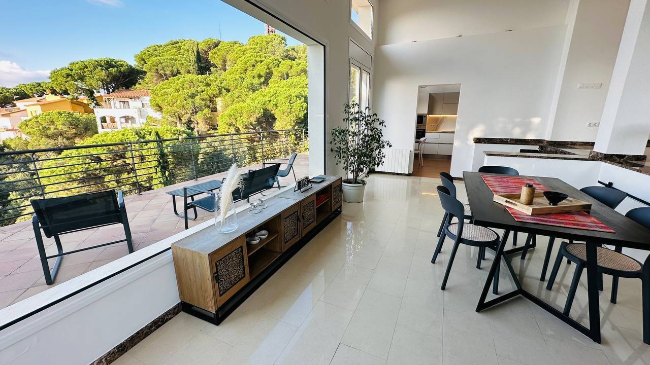 Villa Lloret de Mar, Girona, Spānijā 7 istabas,  Nr. 143247