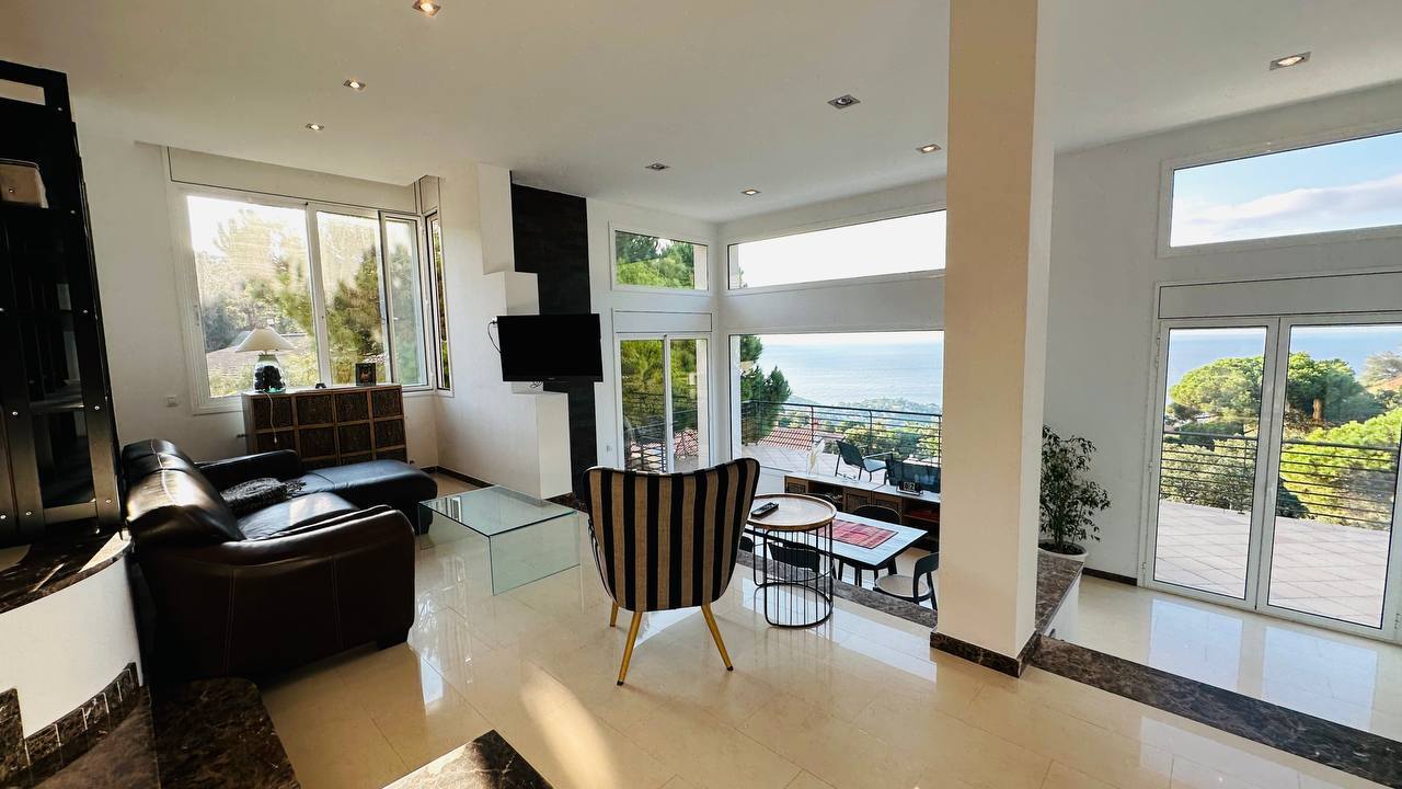 Villa Lloret de Mar, Girona, Spānijā 7 istabas,  Nr. 143247
