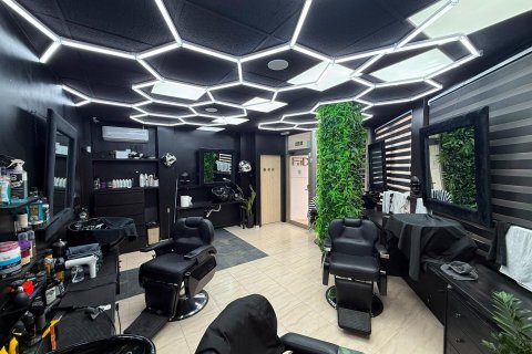 Commercial property in Alicante, Spain 77 sq.m. No. 183103