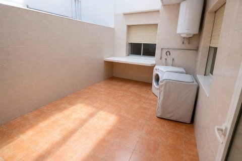 Apartment à vendre à Alicante, Espagne, 4 chambres, 154 m2 No. 183107 - photo 25