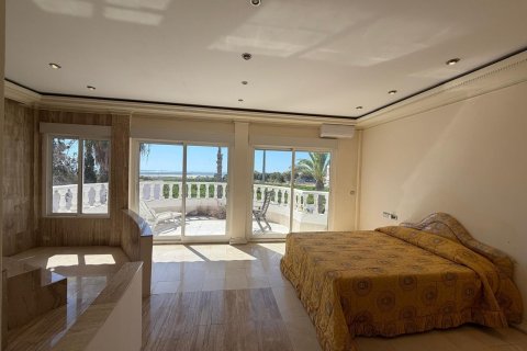 Huvila myytävänä Jacarilla, Alicante, Espanja, 6 makuuhuonetta, 400 m2 No. 186855 - kuva 17