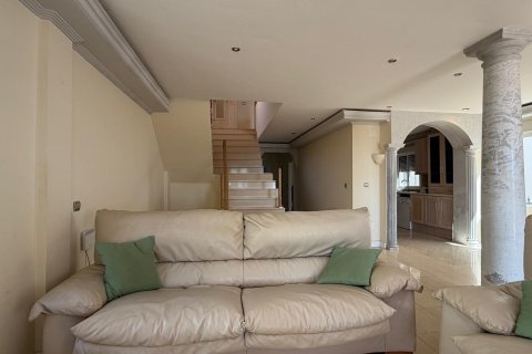 Huvila myytävänä Jacarilla, Alicante, Espanja, 6 makuuhuonetta, 400 m2 No. 186855 - kuva 4