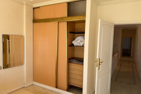 Huvila myytävänä Jacarilla, Alicante, Espanja, 6 makuuhuonetta, 400 m2 No. 186855 - kuva 19