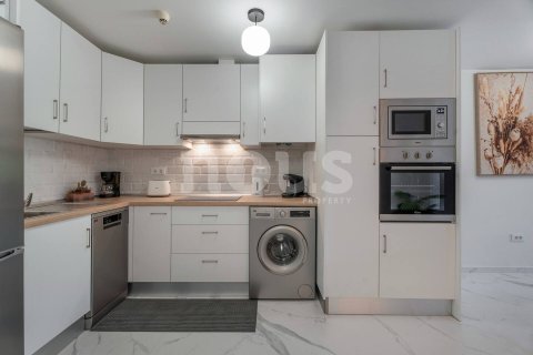 Lägenhet till salu i Tenerife, Spanien 2 sovrum, 78 kvm. Nr. 146807 - foto 8