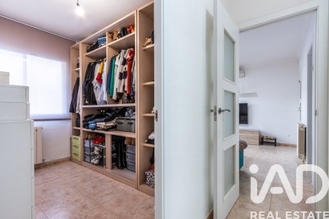 Продажа квартиры в Паретс-дель-Вальес, Барселона, Испания 3 спальни, 68м2 №152526 - фото 23