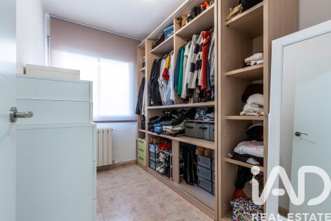 Продажа квартиры в Паретс-дель-Вальес, Барселона, Испания 3 спальни, 68м2 №152526 - фото 24